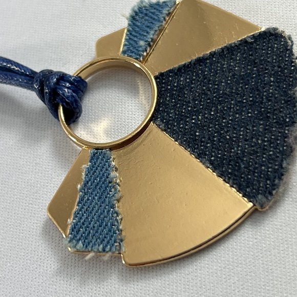 C1946 Corded Pendant Necklace Metal Denim Blue Gold Tone 31-34" Tunic Length - Picture 4 of 7